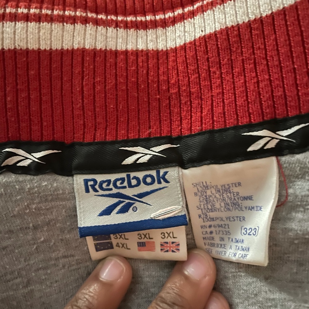 reebok jacket - Picture 2 of 4